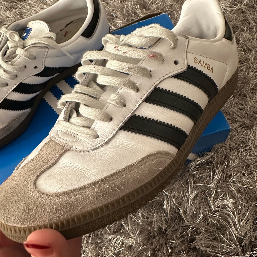 Adidas Samba White Sneakers - Picture 3 of 6